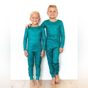 COZYS Brand New Space Dino Pajamas Size Small (6-7)